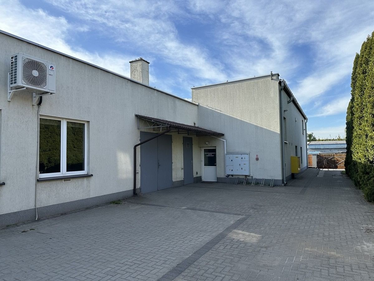 Lokal użytkowy  pokojowe na Sprzedaż