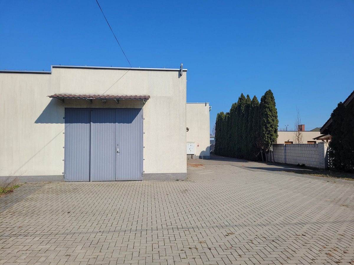 Lokal użytkowy  pokojowe na Sprzedaż