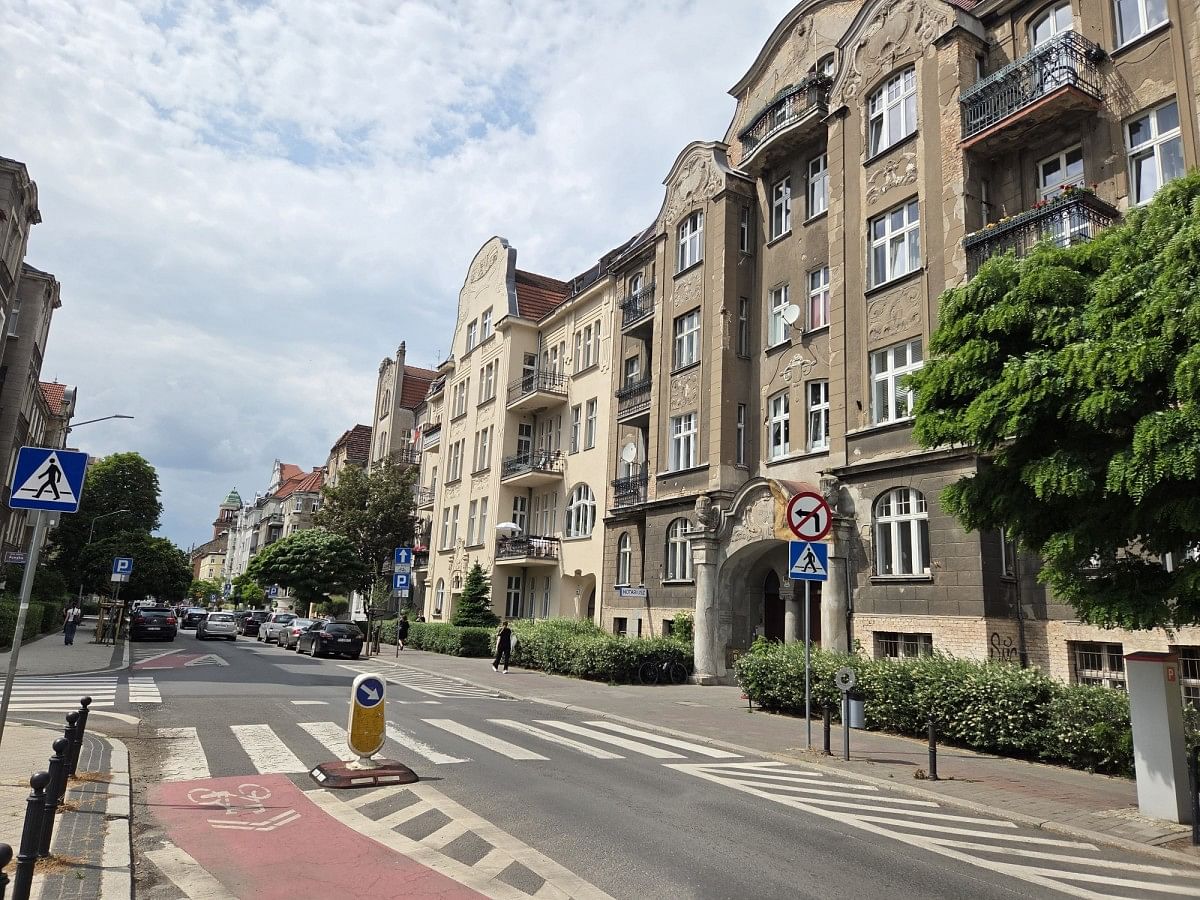 Mieszkanie 3 pokojowe na Sprzedaż