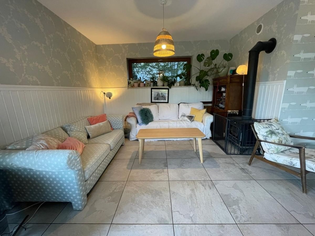 Dom 5 pokojowe na Sprzedaż