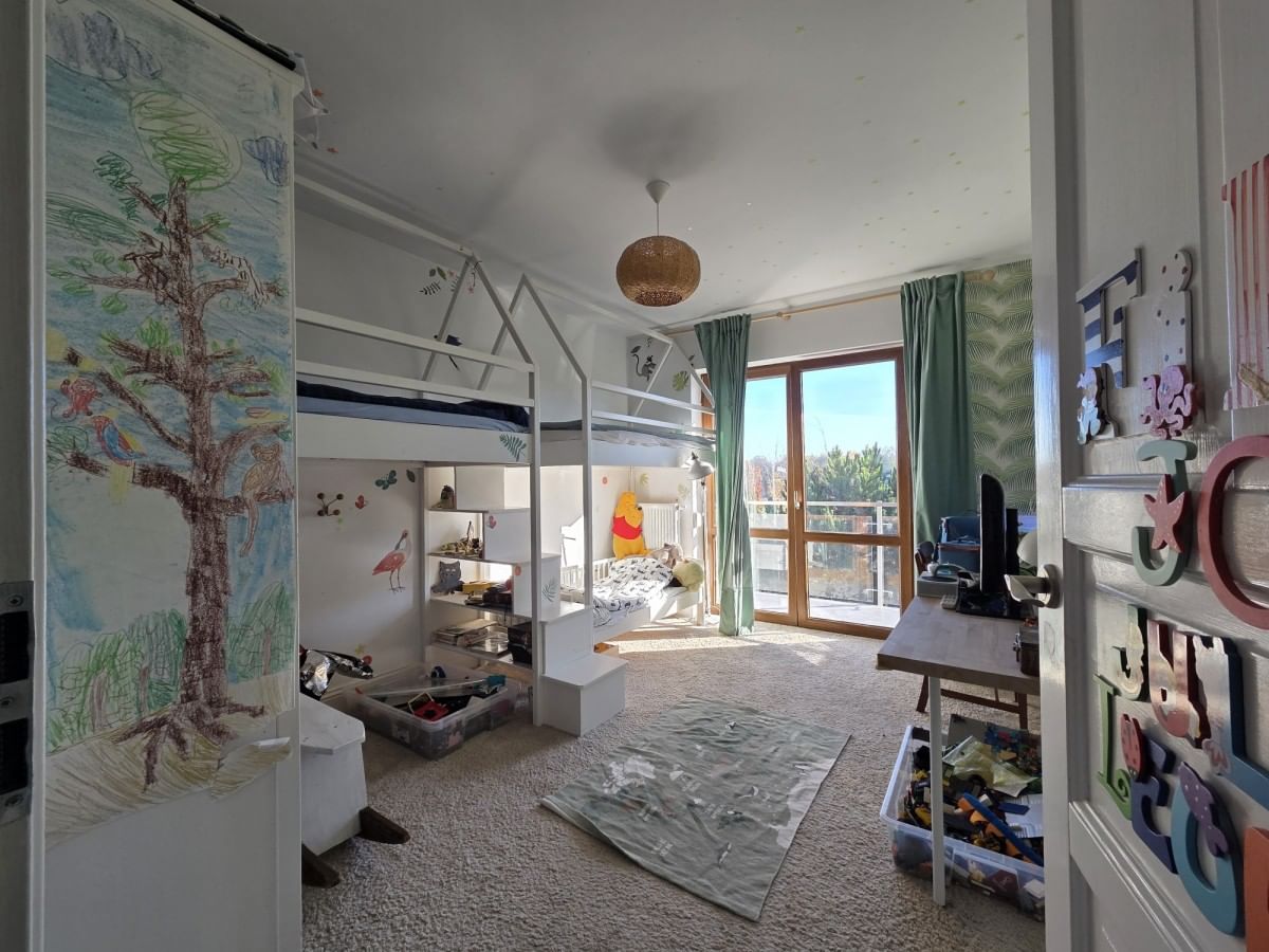 Dom 5 pokojowe na Sprzedaż