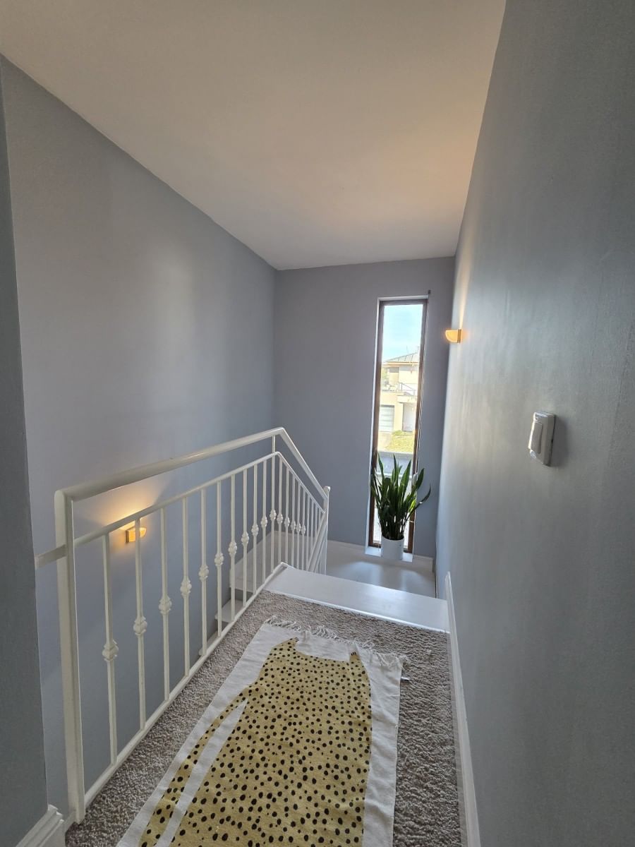 Dom 5 pokojowe na Sprzedaż