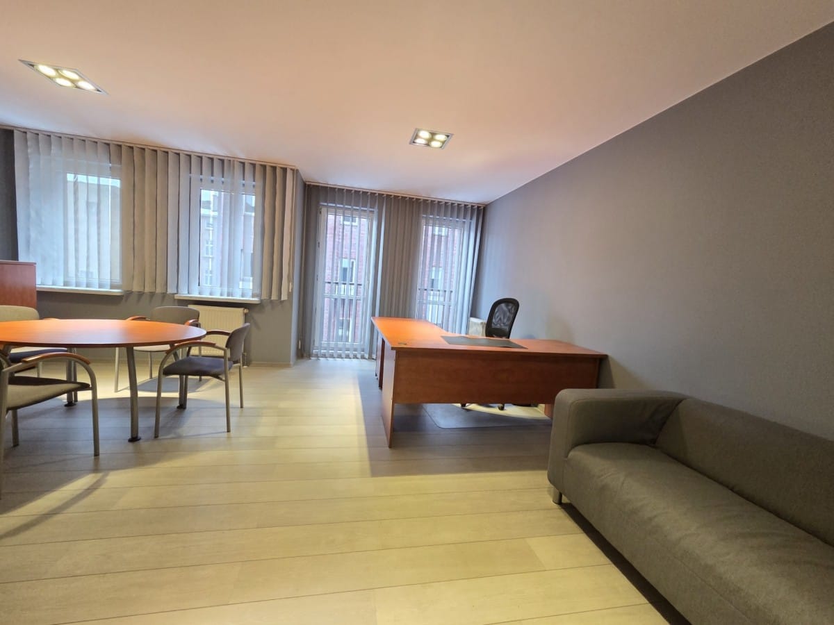 Lokal użytkowy  pokojowe na Wynajem