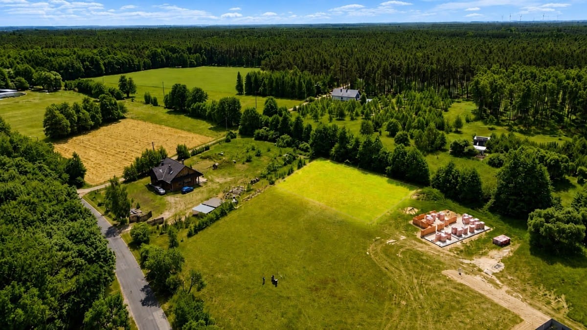 Działka  pokojowe na Sprzedaż