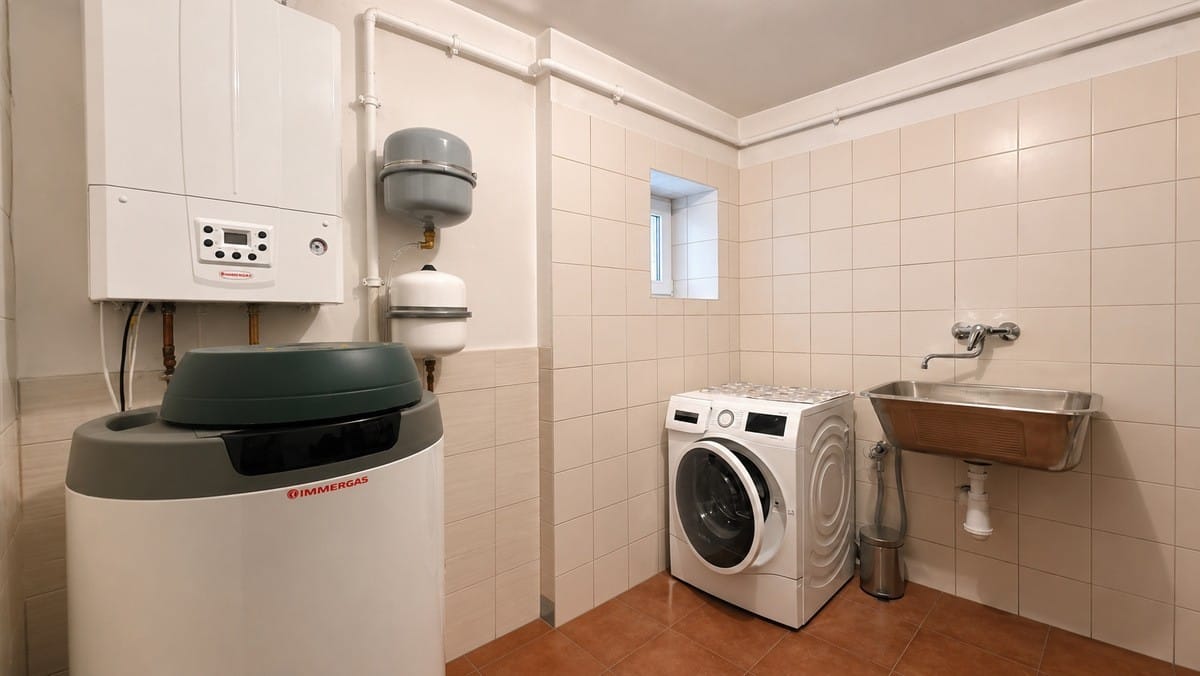 Dom 5 pokojowe na Sprzedaż