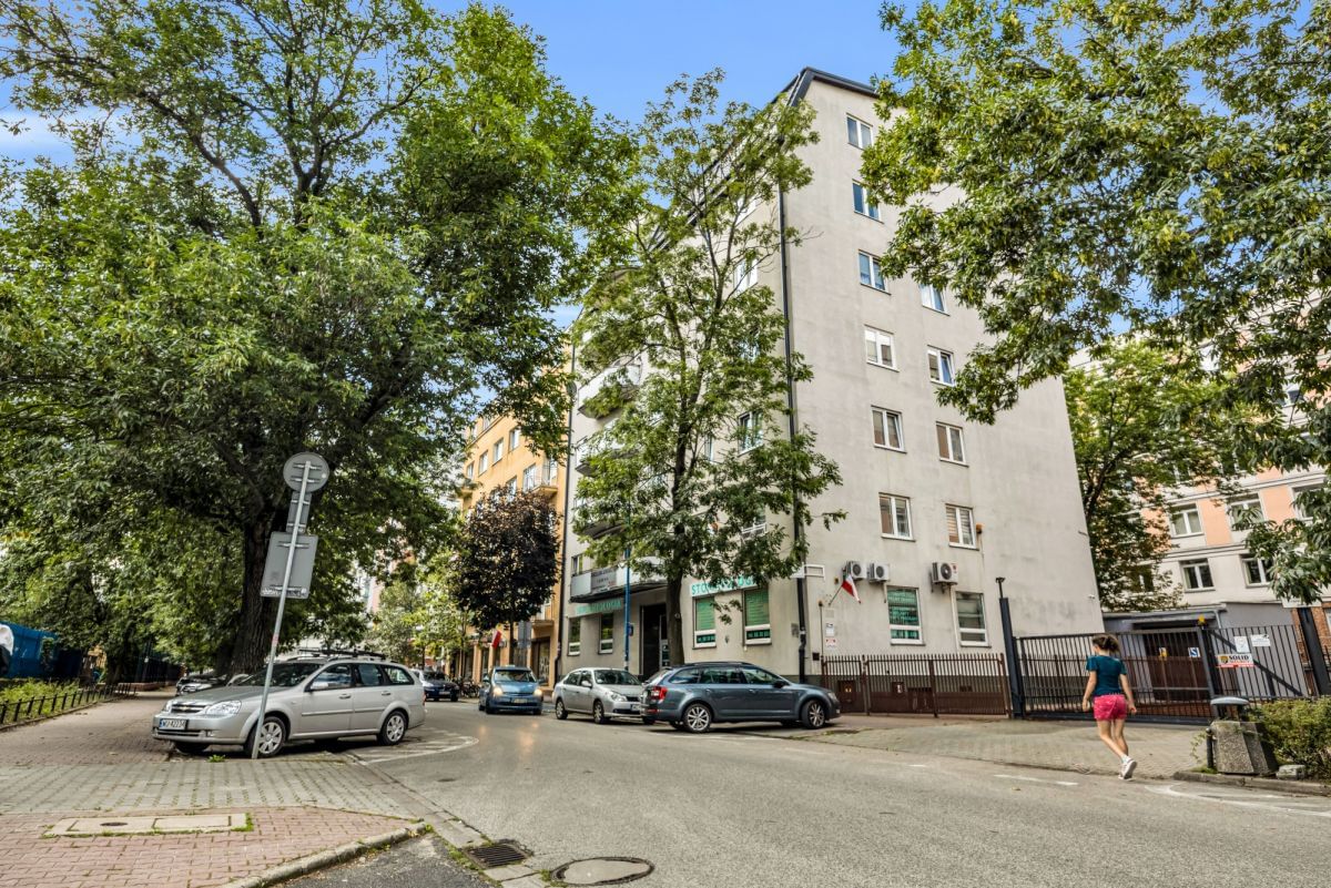 Mieszkanie 4 pokojowe na Sprzedaż