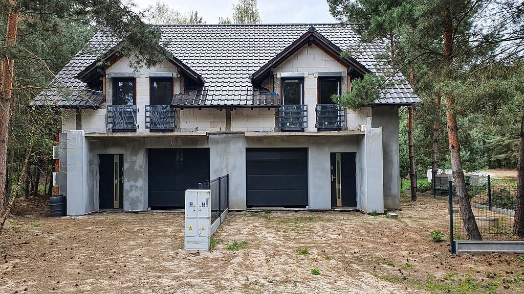 Dom 4 pokojowe na Sprzedaż