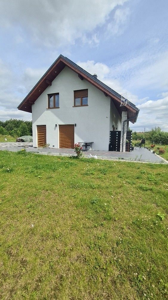 Dom 5 pokojowe na Sprzedaż
