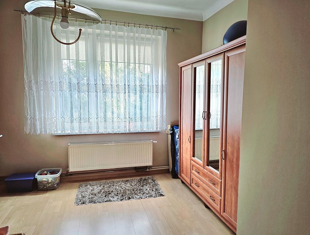 Mieszkanie 4 pokojowe na Sprzedaż