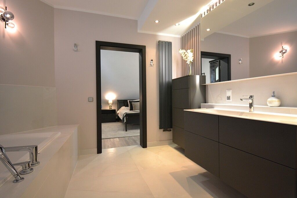 Dom 6 pokojowe na Sprzedaż