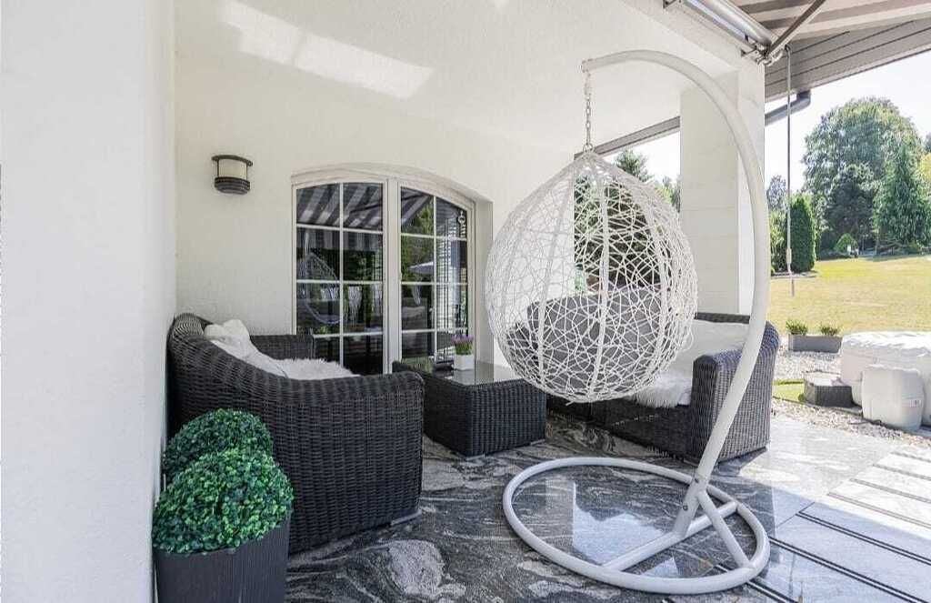 Dom 6 pokojowe na Sprzedaż