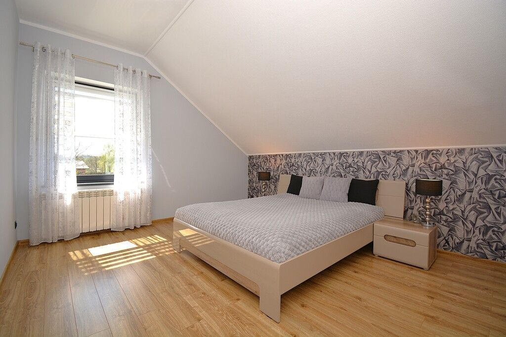 Dom 4 pokojowe na Sprzedaż