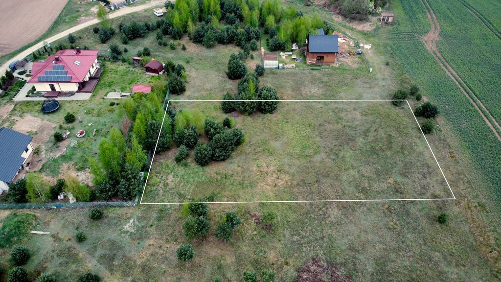 Działka  pokojowe na Sprzedaż