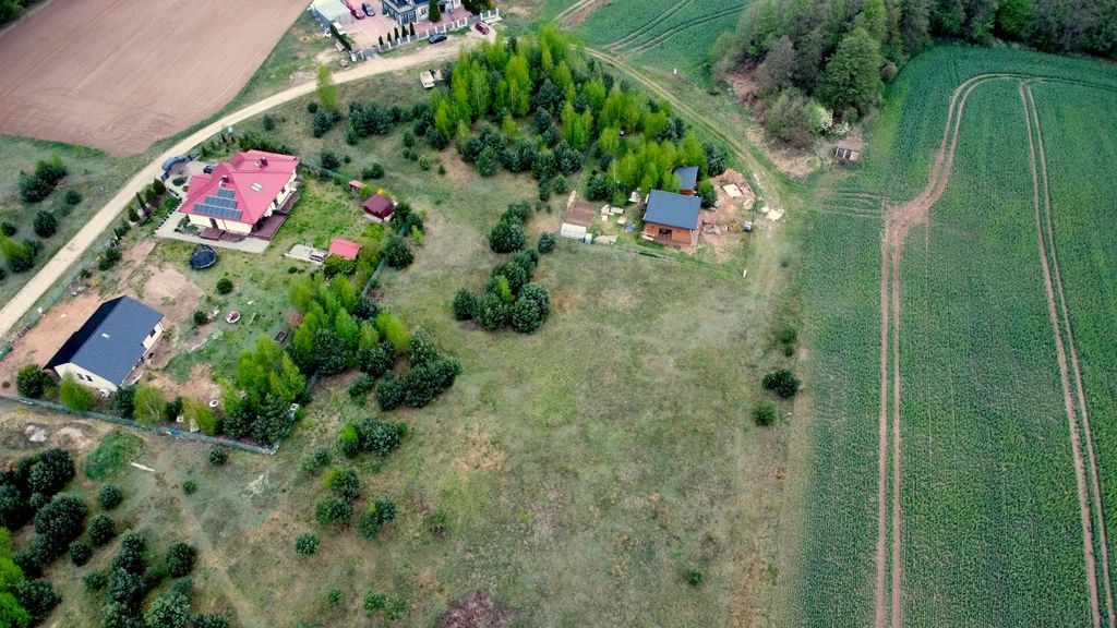 Działka  pokojowe na Sprzedaż