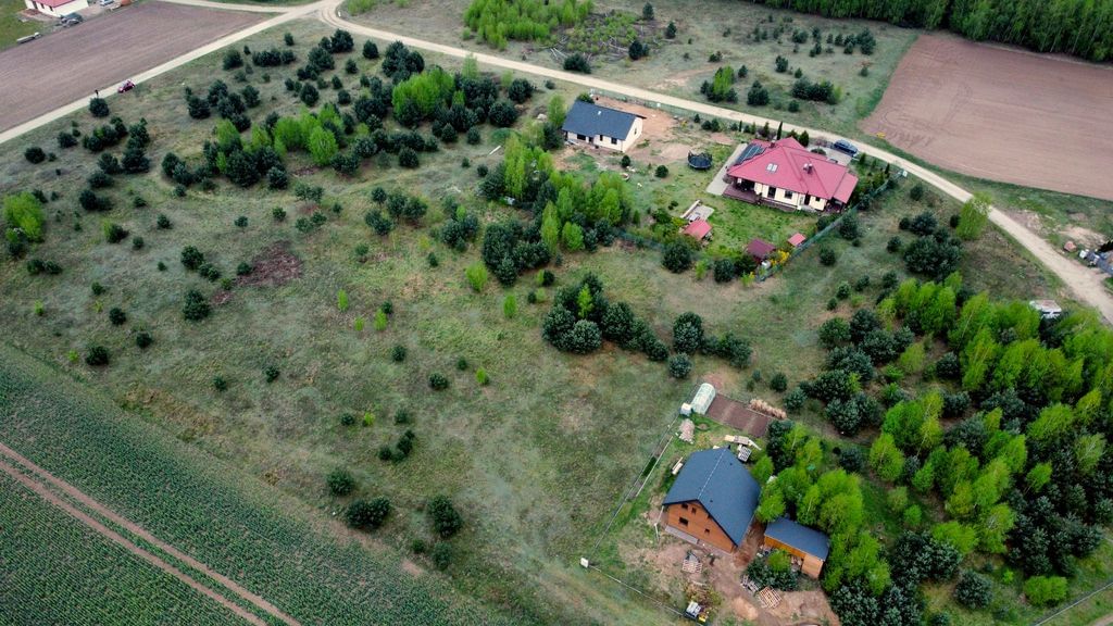 Działka  pokojowe na Sprzedaż