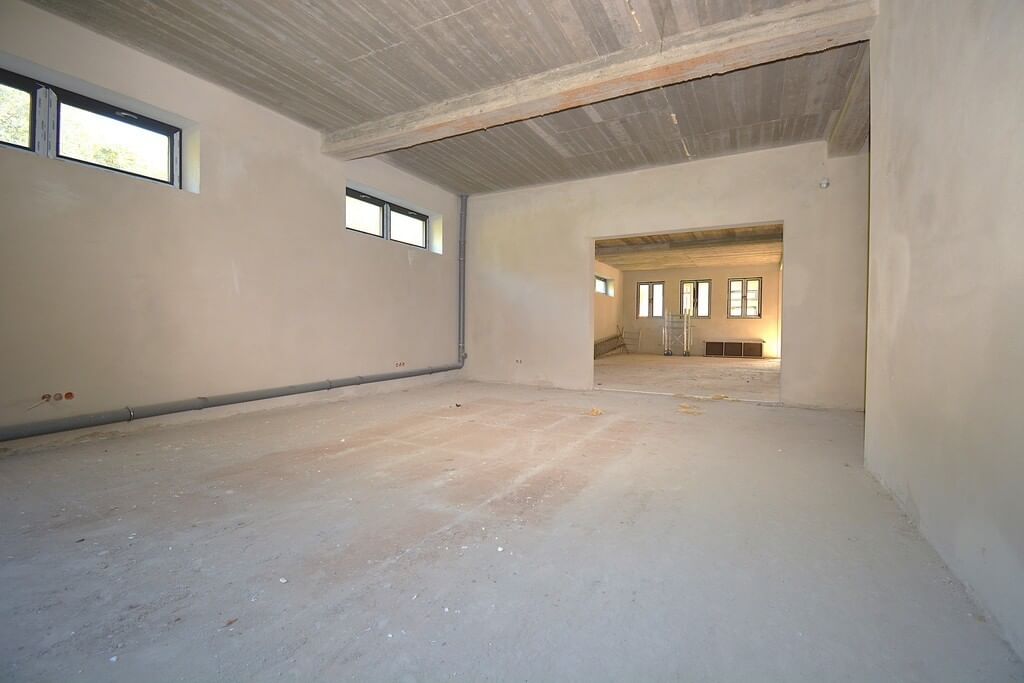 Lokal użytkowy  pokojowe na Sprzedaż