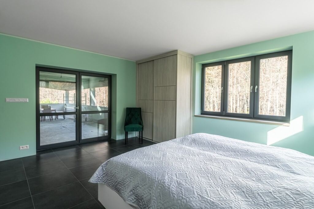 Lokal użytkowy  pokojowe na Sprzedaż