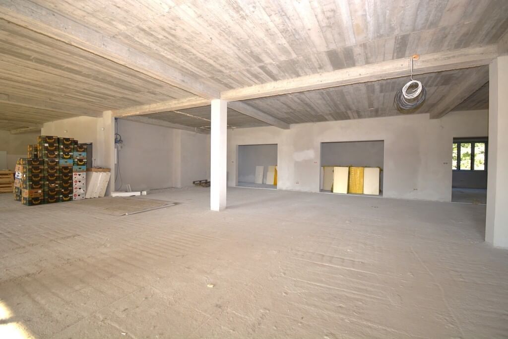 Lokal użytkowy  pokojowe na Sprzedaż