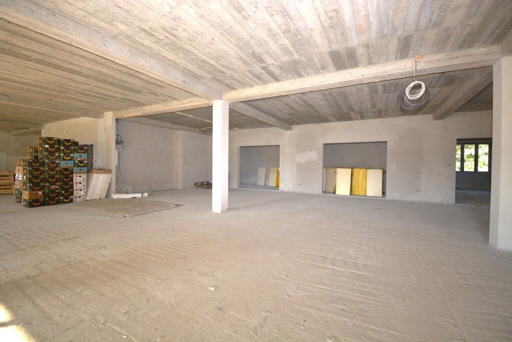 Lokal użytkowy  pokojowe na Sprzedaż