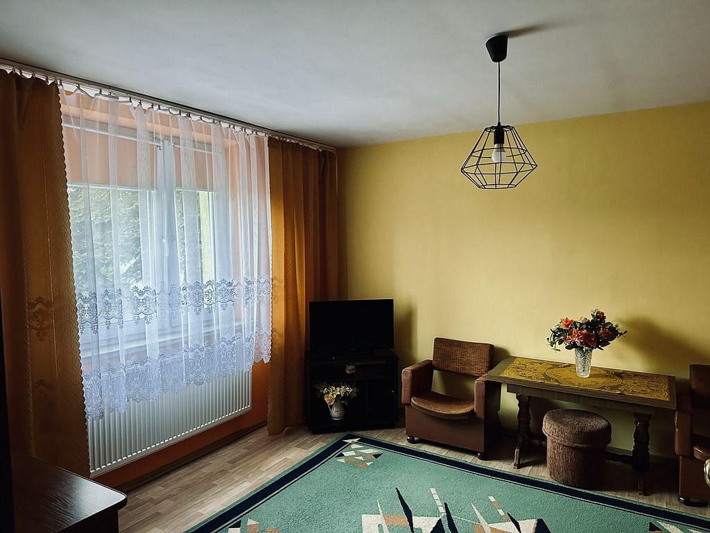 Dom 5 pokojowe na Sprzedaż