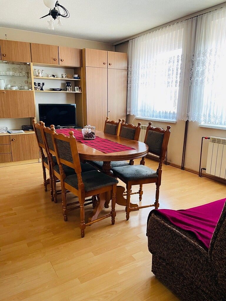 Dom 5 pokojowe na Sprzedaż