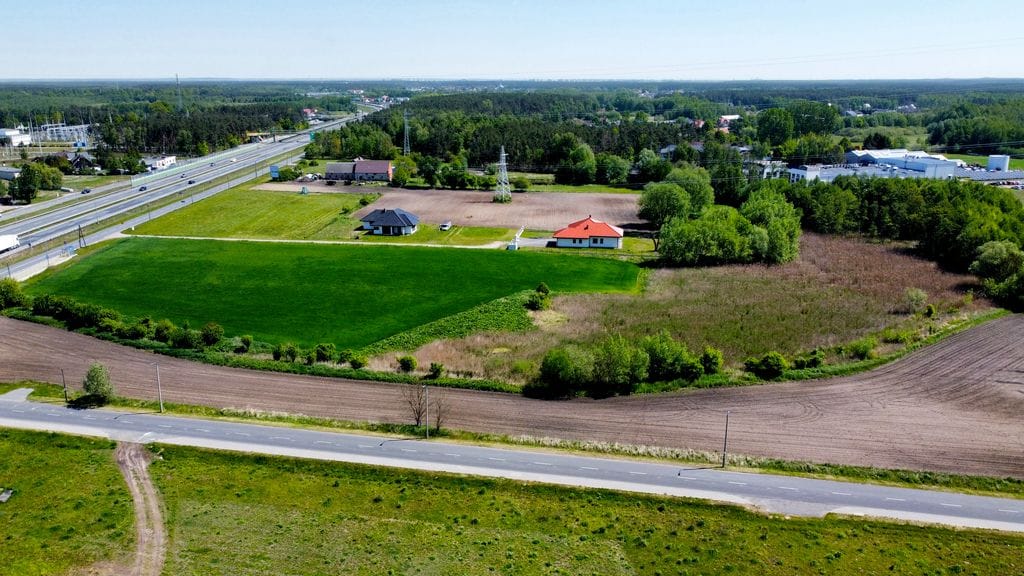 Działka  pokojowe na Sprzedaż