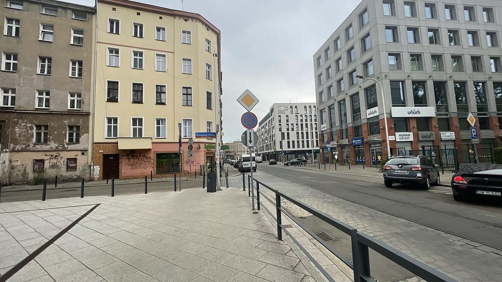 Mieszkanie 3 pokojowe na Sprzedaż