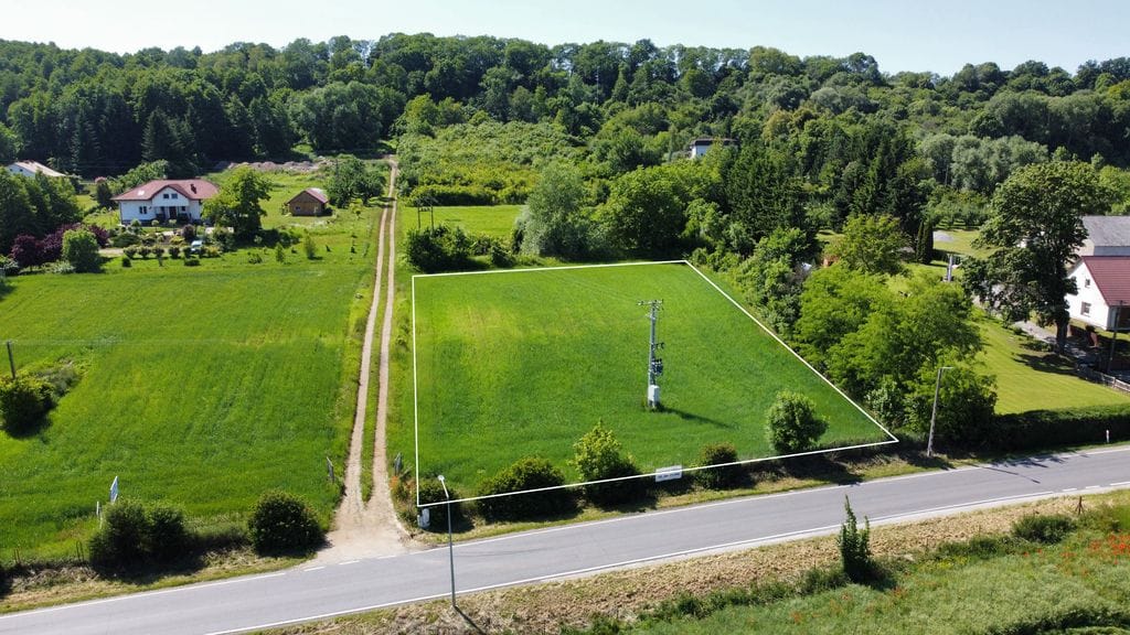 Działka  pokojowe na Sprzedaż