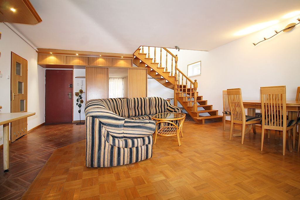 Mieszkanie 3 pokojowe na Sprzedaż