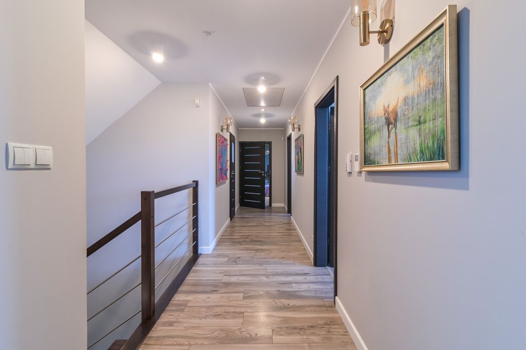 Dom 5 pokojowe na Sprzedaż