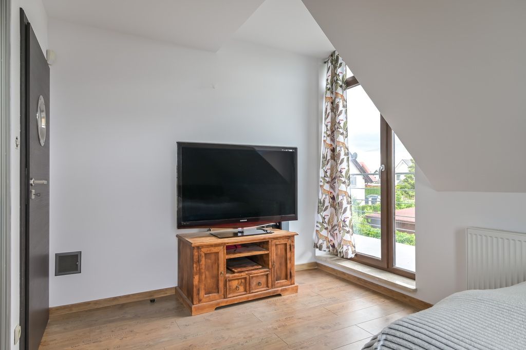 Dom 5 pokojowe na Sprzedaż