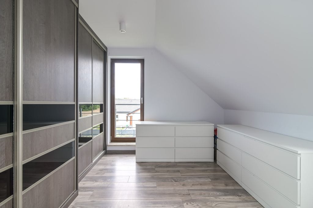 Dom 5 pokojowe na Sprzedaż