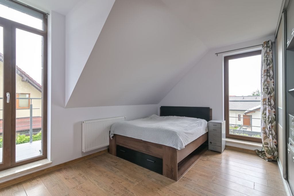 Dom 5 pokojowe na Sprzedaż