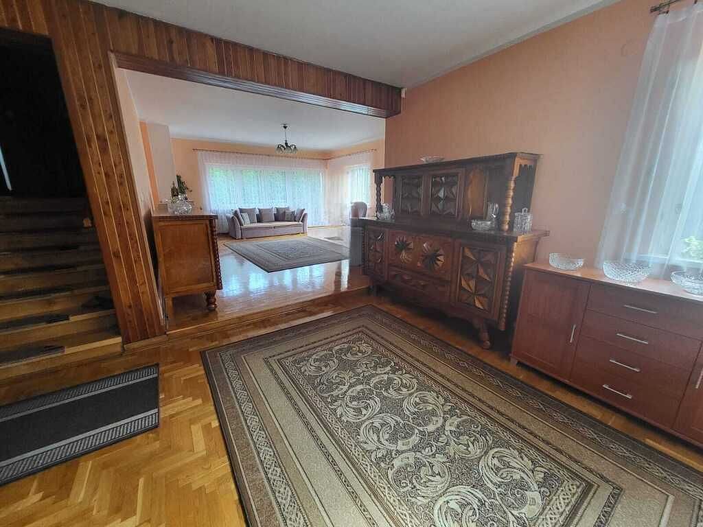 Dom 5 pokojowe na Sprzedaż