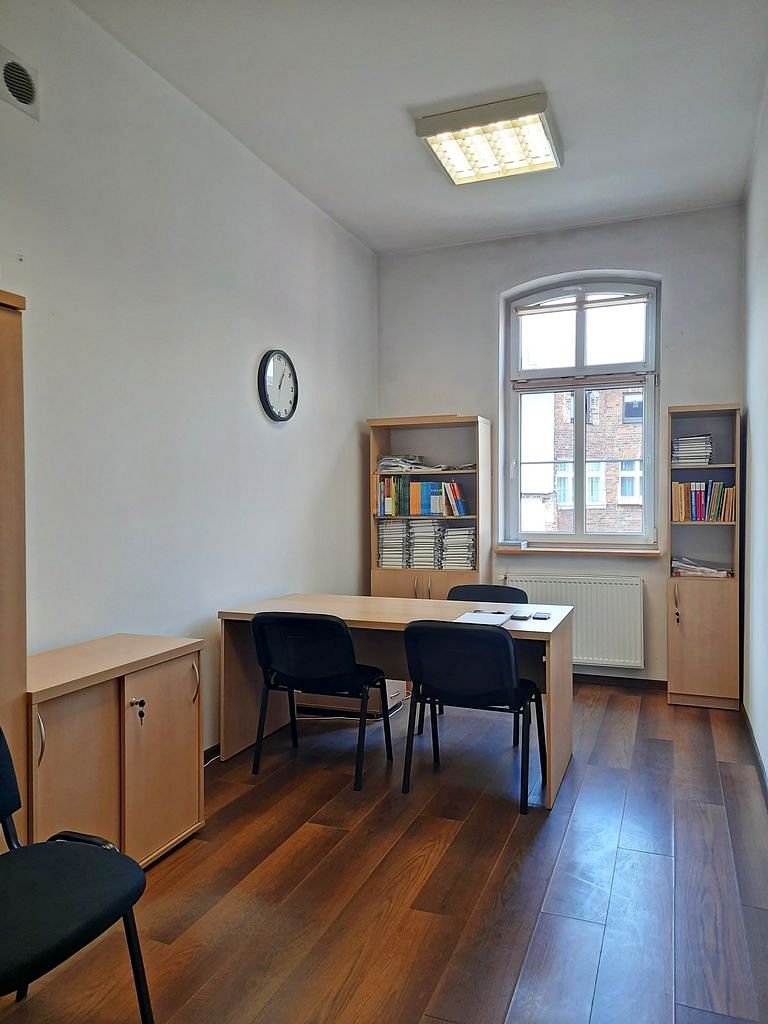 Lokal użytkowy  pokojowe na Wynajem