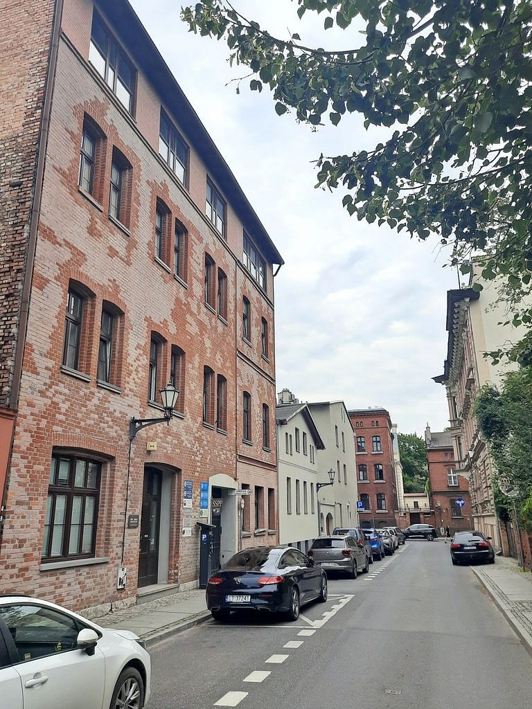 Lokal użytkowy  pokojowe na Wynajem