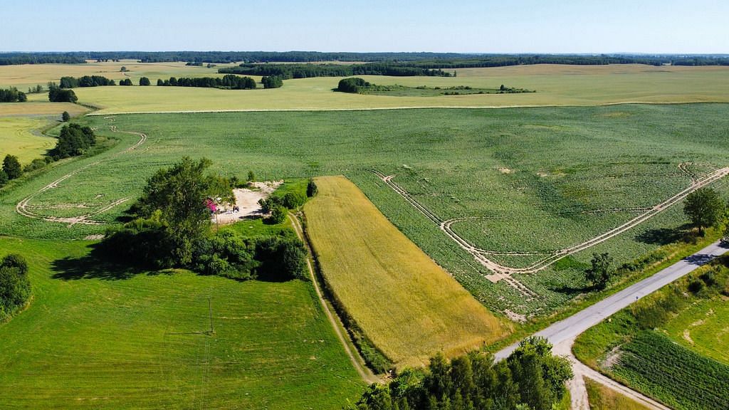 Działka  pokojowe na Sprzedaż
