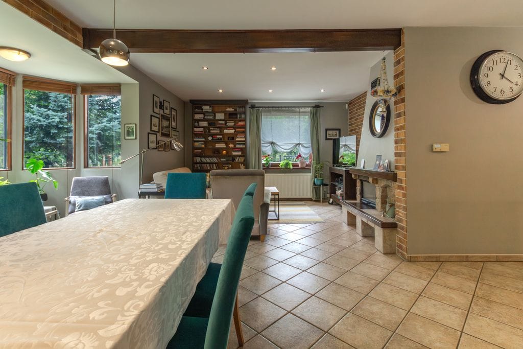 Dom 5 pokojowe na Sprzedaż