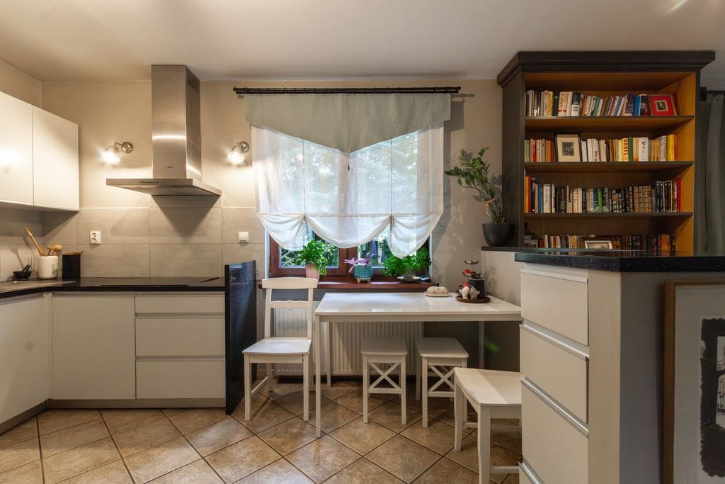 Dom 5 pokojowe na Sprzedaż