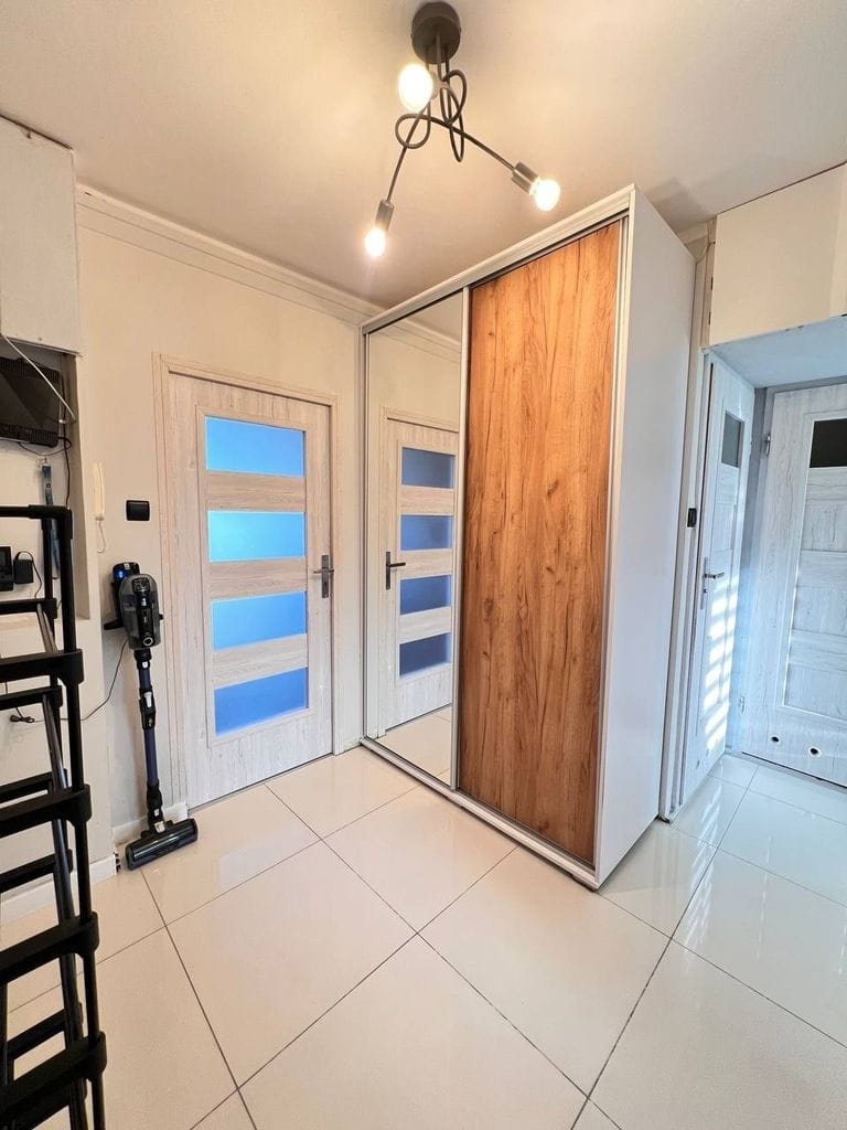 Mieszkanie 3 pokojowe na Sprzedaż