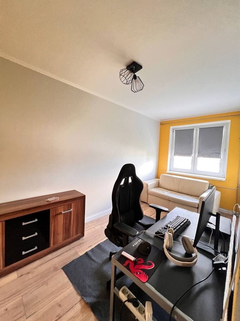 Mieszkanie 3 pokojowe na Sprzedaż