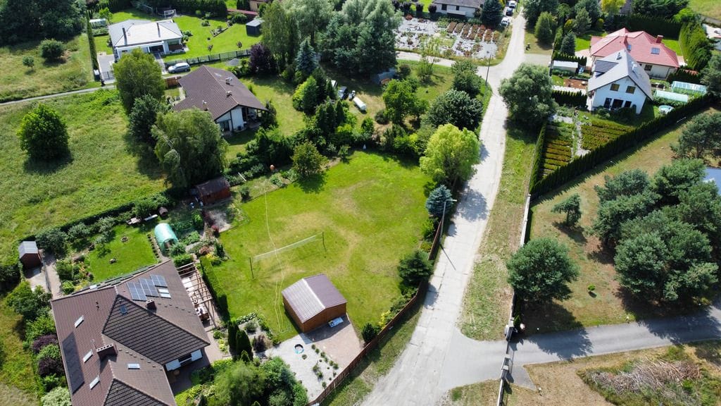 Działka  pokojowe na Sprzedaż