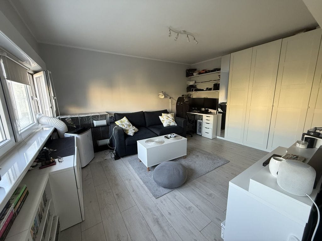 Mieszkanie 1 pokojowe na Sprzedaż