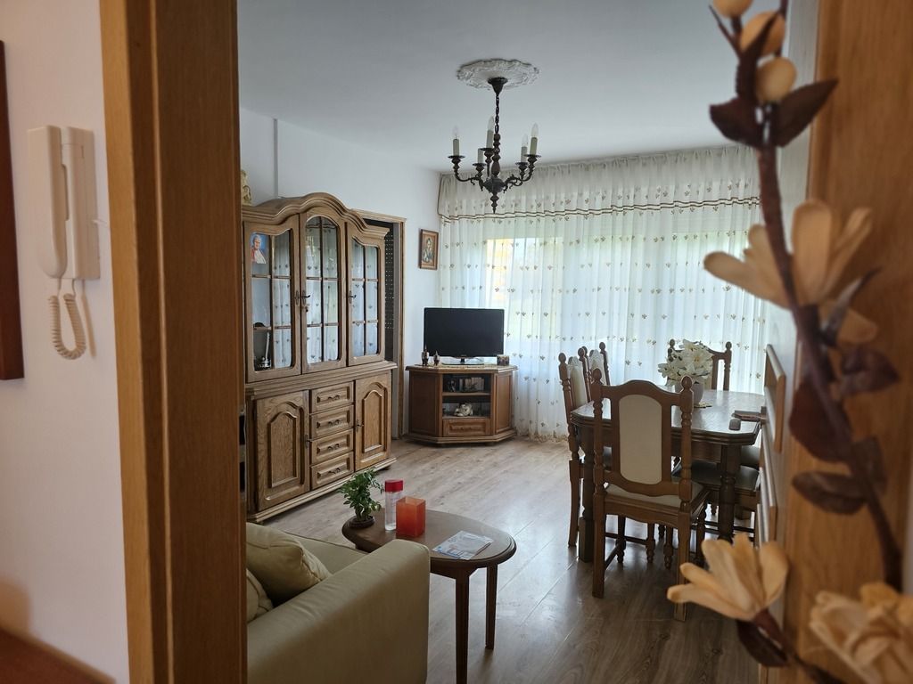 Mieszkanie 3 pokojowe na Sprzedaż