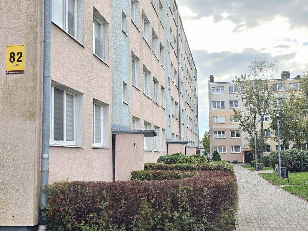 Mieszkanie 3 pokojowe na Sprzedaż