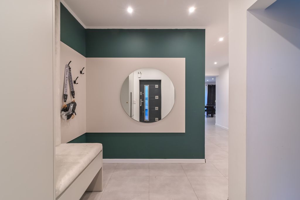 Dom 6 pokojowe na Sprzedaż