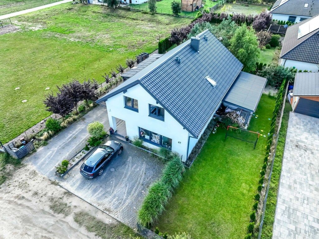 Dom 6 pokojowe na Sprzedaż