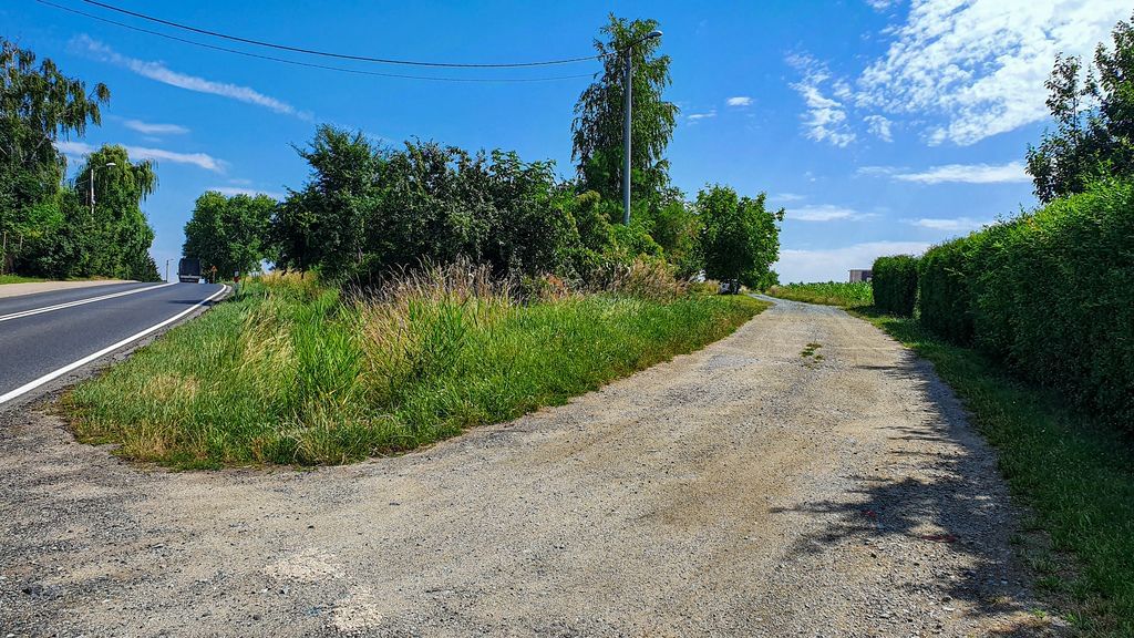 Działka  pokojowe na Sprzedaż