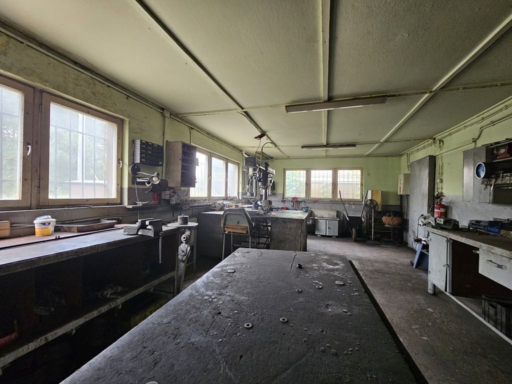 Lokal użytkowy  pokojowe na Sprzedaż