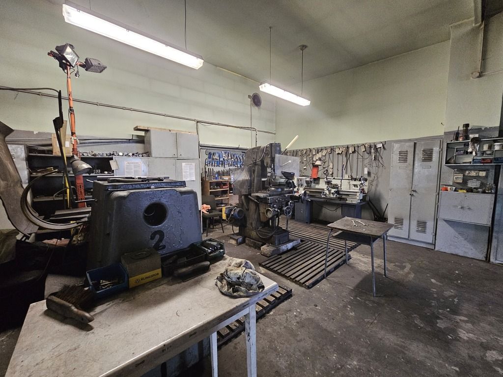 Lokal użytkowy  pokojowe na Sprzedaż